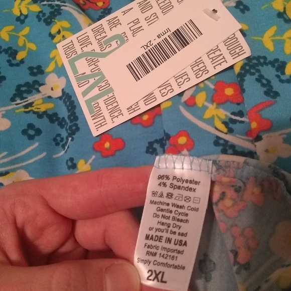 NWT LuLaRoe Irma tunic, 2XL - Picture 3 of 4